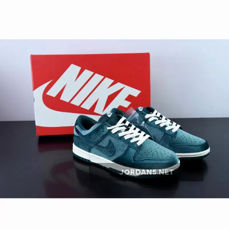 Nike Dunk Low Green Velvet Dark Teal/White - dunk low velvet teal