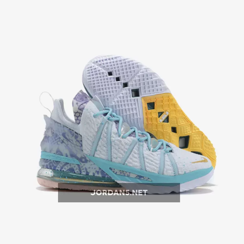 Nike LeBron 18 "Reflections Flip"