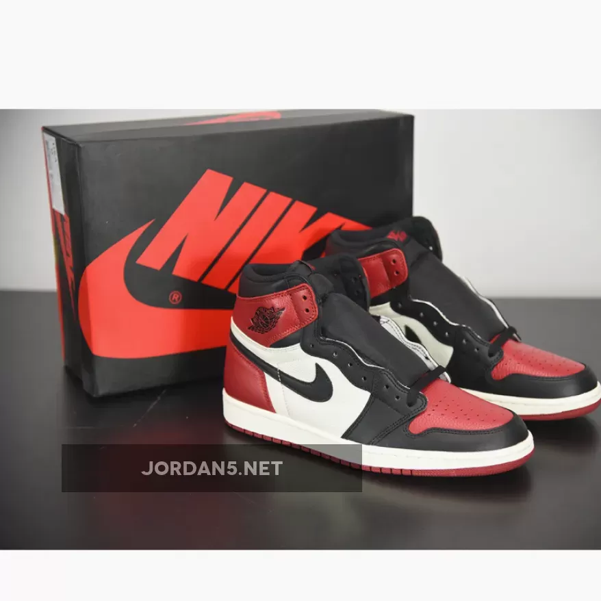 Air Jordan 1 Retro High 'Bred Toe' Red/Black/White 555088-610 Unisex AJ1 / goat chicago jordan 1