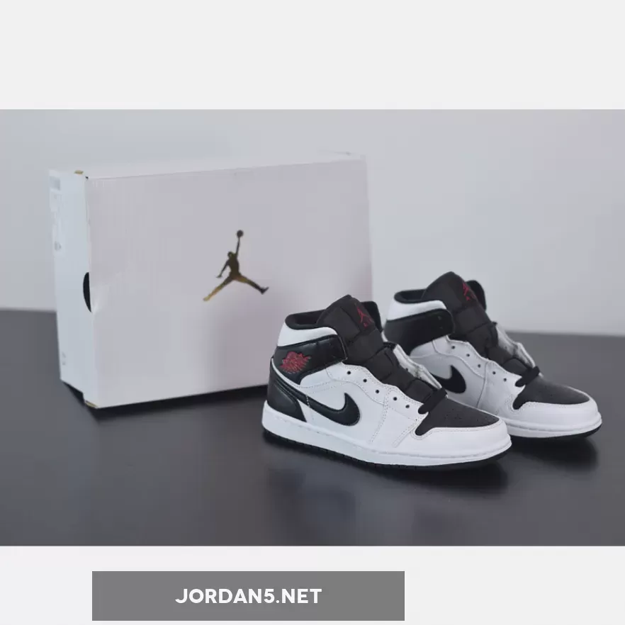 Air Jordan 1 Mid 'Classic Chicago Bulls' White/Black-Red air jordan 1 mid chicago bulls