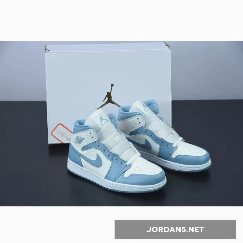 Air Jordan 1 Mid Sail Worn Blue unc mid