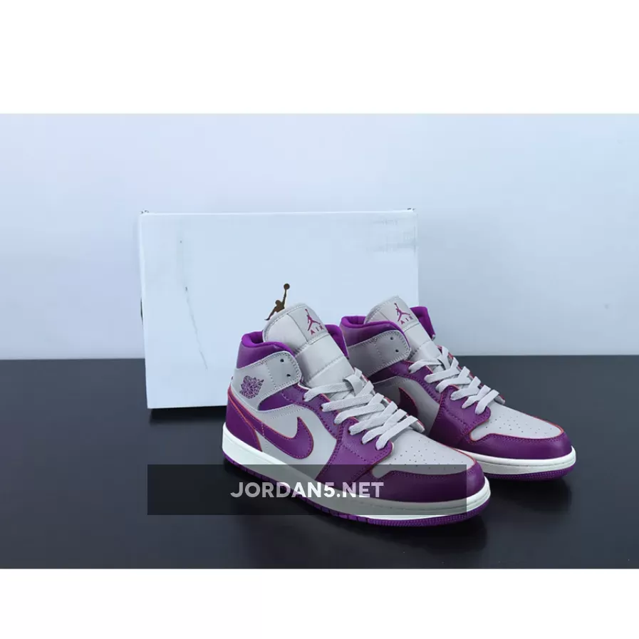 Women Air Jordan 1 Mid Magenta BQ6472-501