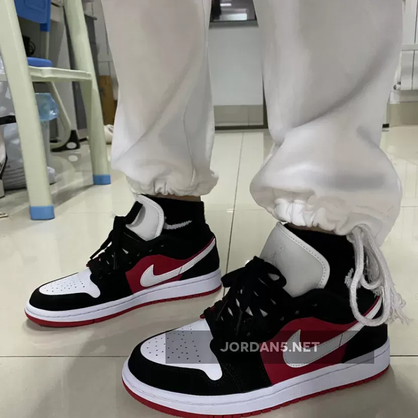 Jordan 1 Low Black White Gym Red DC0774-016 - aj 1 low white gym red