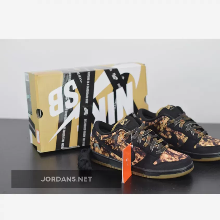 Nike Dunk SB Low 'Pushead 2' 536356-002 / Nike Sb Pushead 2