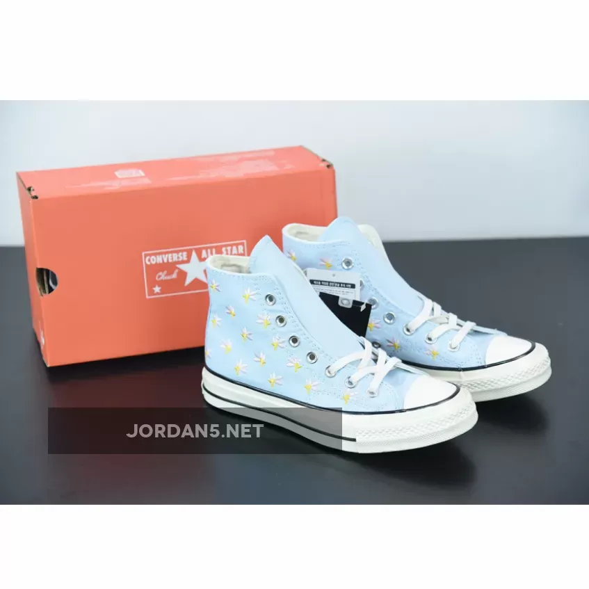 Converse Chuck 70 High "Embroidered Floral Print" Chambray Blue | blue floral converse 570917C