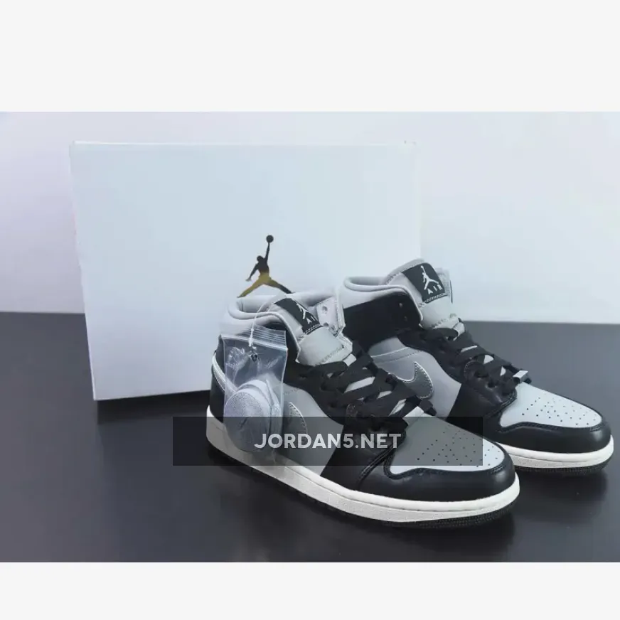 Air Jordan 1 Mid "Black Chrome" Black/Light Smoke Grey