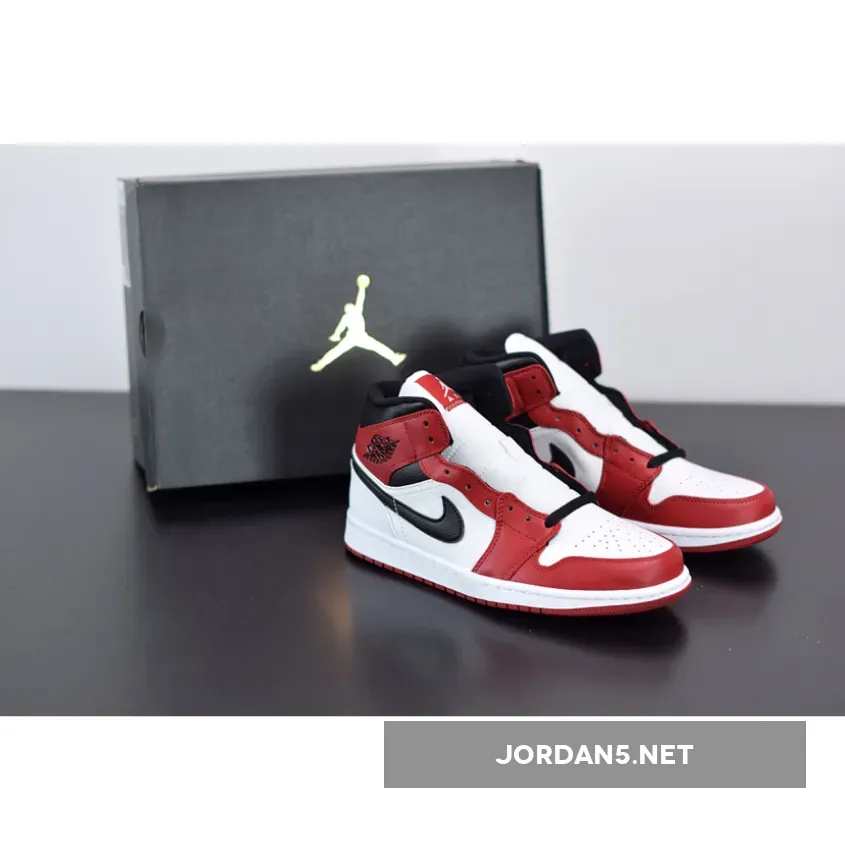 Air Jordan 1 Mid "Chicago" White/Gym Red-Black
