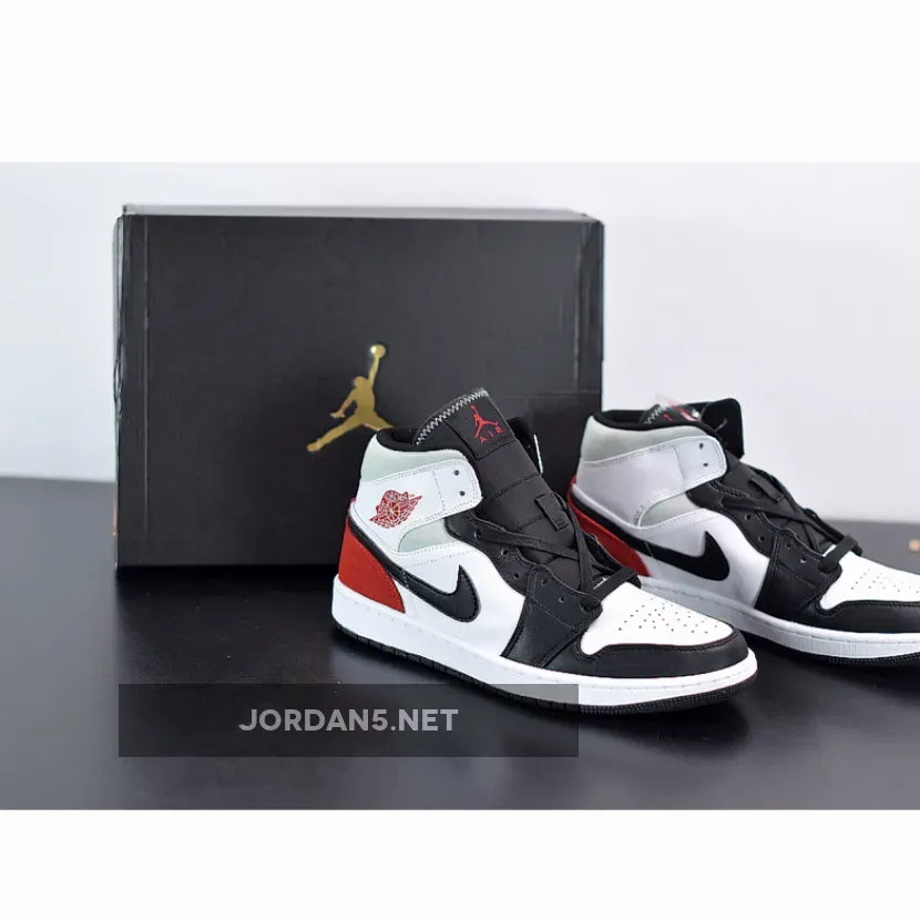 Air Jordan 1 Mid SE ‘Black Toe’ White/Black/Igloo/Track Red