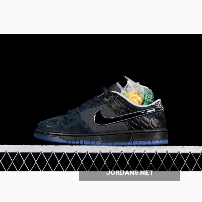 DIVISION STREET DUNK LOW SB OREGON BLACK BLACK/BLACK/BLACK/VOLT
