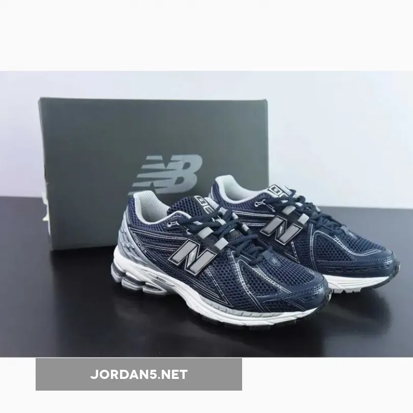 New Balance 1906R Eclipse Black Steel