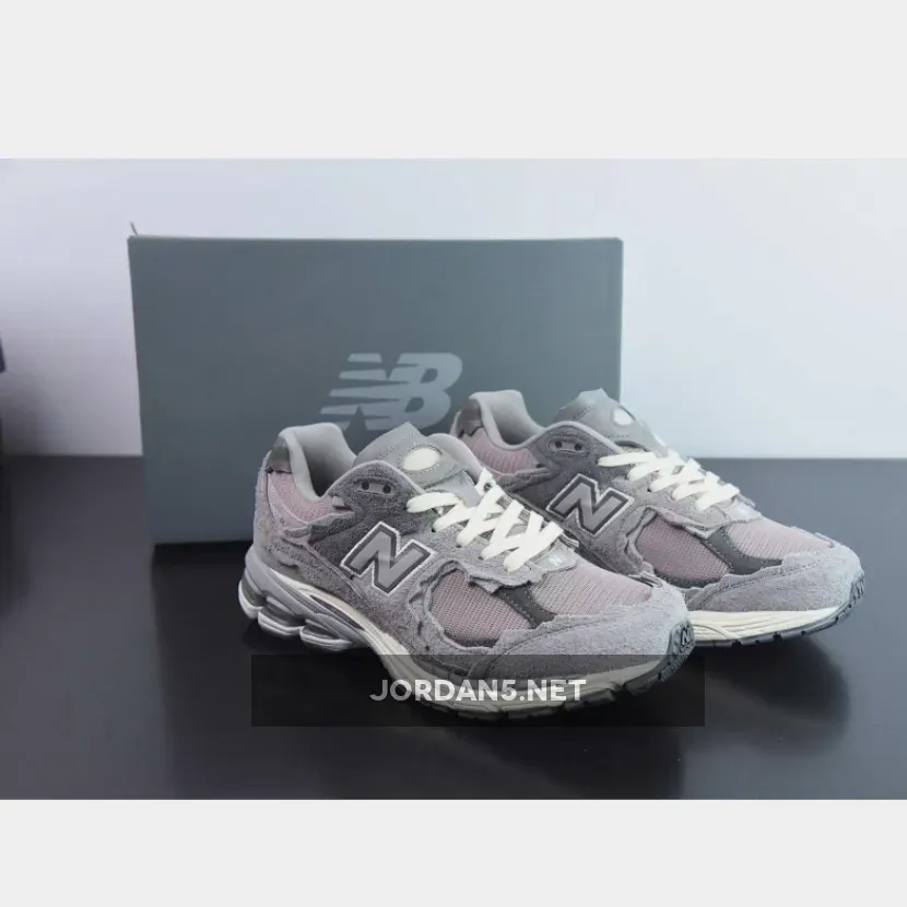 New Balance 2002R Protection Pack Dusty Lilac Grey