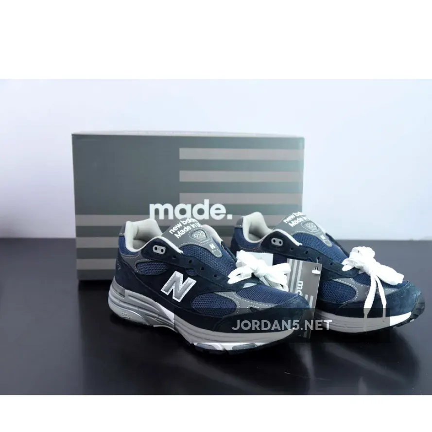 New Balance 993 ‘Navy White’