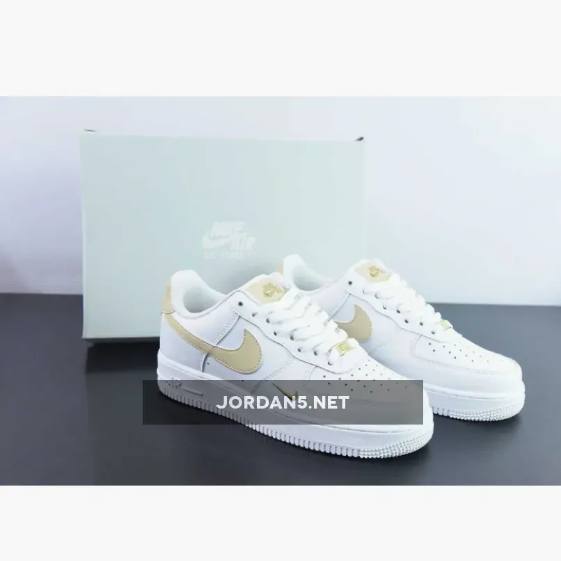 Nike Air Force 1 07 Essential White Rattan