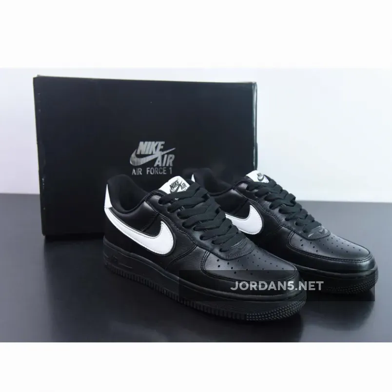 Nike Air Force 1 Black White
