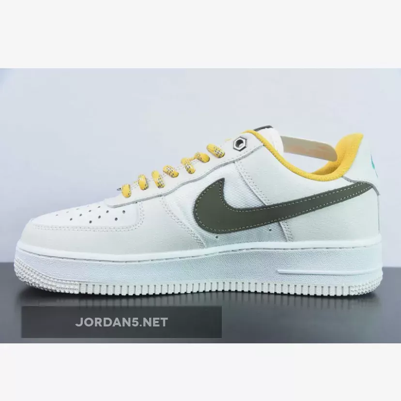 Nike Air Force 1 Low Premium Light Bone Nike Air Force 1 Low Premium Light Bone