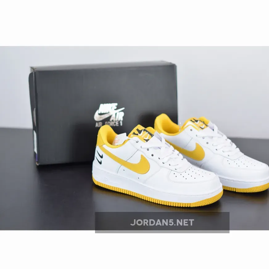 Nike Air Force 1 Low White Wheat