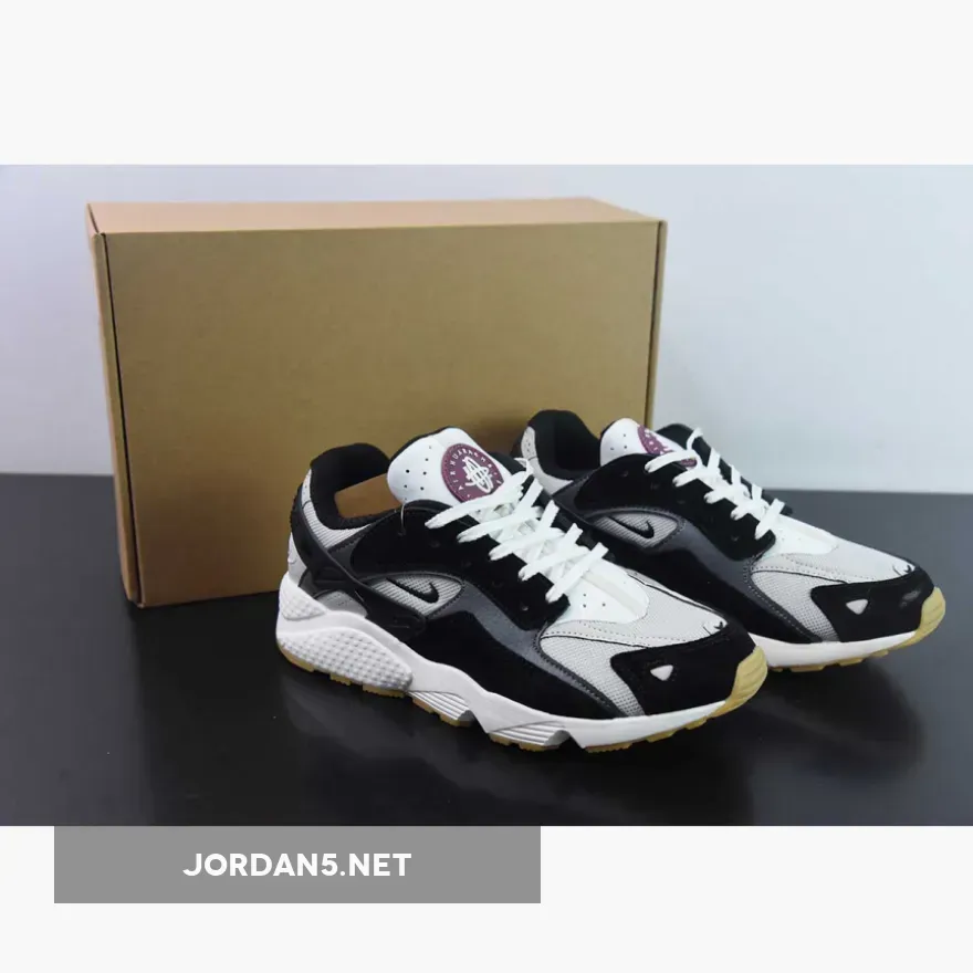 Nike Air Huarache Runner "Light Smoke Grey"