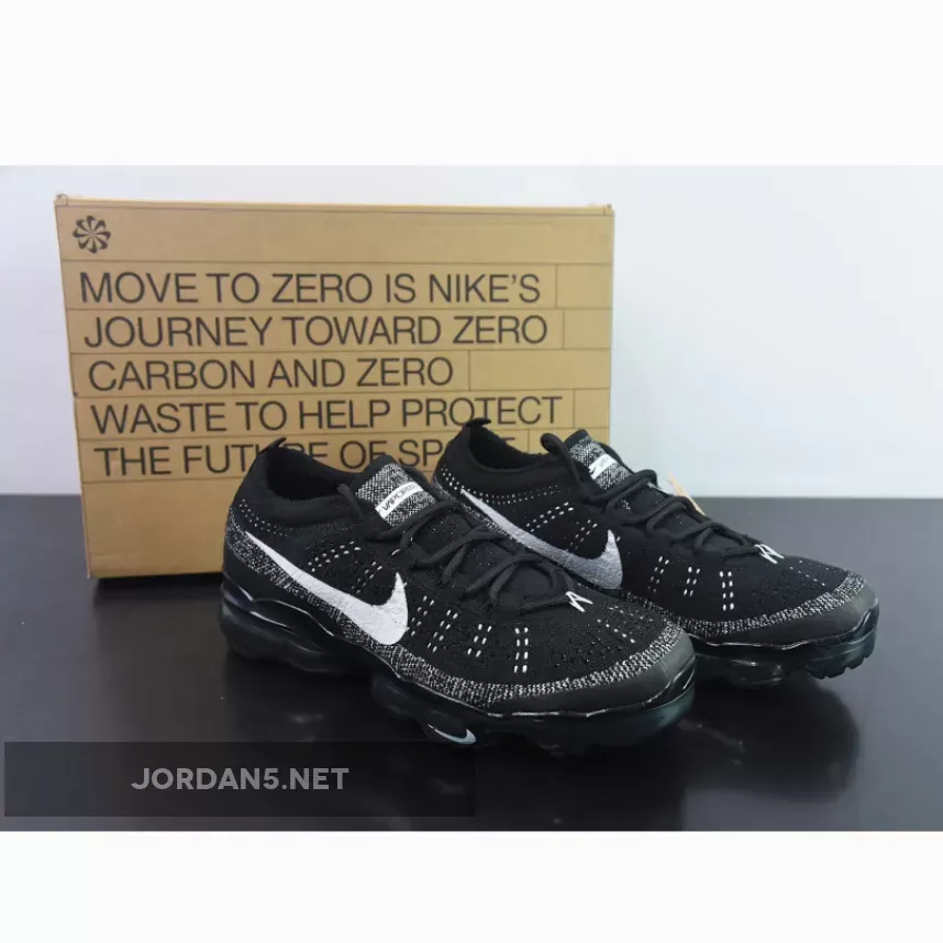 Nike Air VaporMax 2023 Flyknit "Oreo" Black/White