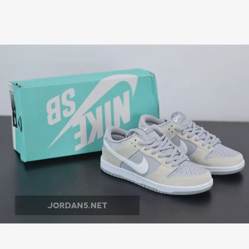 Nike Dunk Low SB Summit White