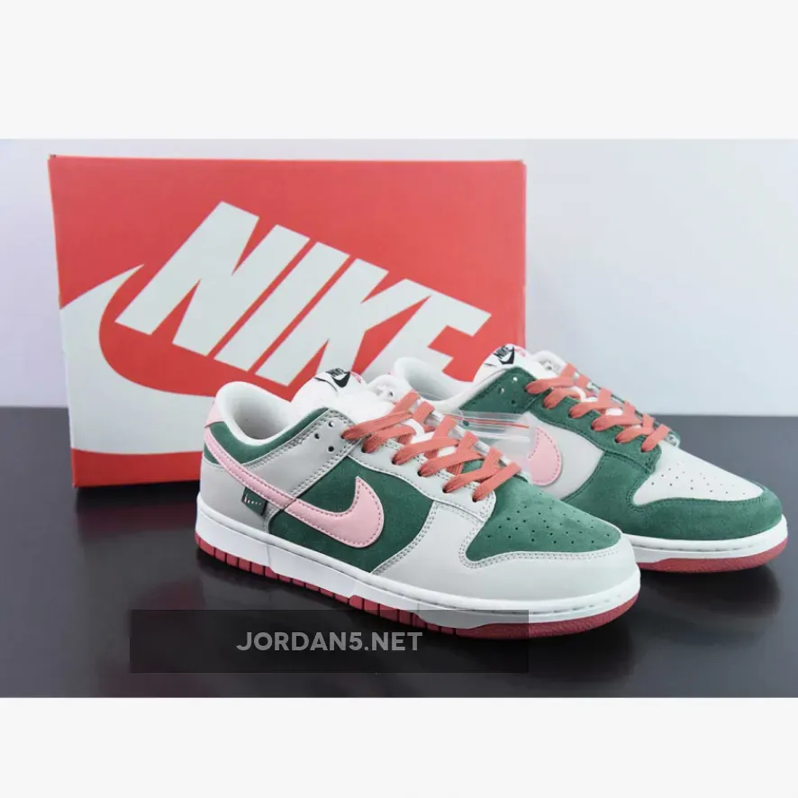 Nike Dunk Low SE All Petals United Fir Green