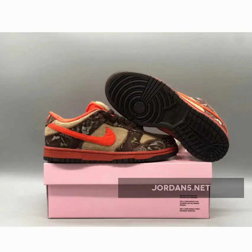 Nike SB Dunk Low "Hunter Reese Forbes"