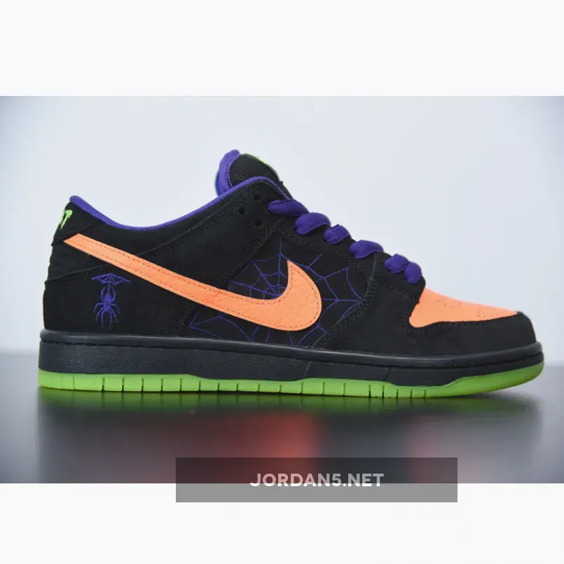 Nike SB Dunk Low Night of Mischief Halloween Nike SB Dunk Low Night of Mischief Halloween