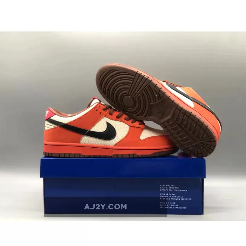 Nike SB Dunk Low Orange Hemp/Black-Sail