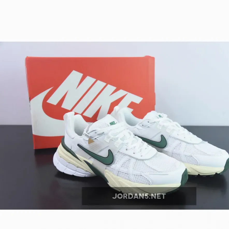 Nike V2K Run White Sail Green