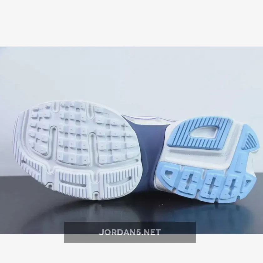 Nike WMNS Runtekk White Purple Nike WMNS Runtekk White Purple