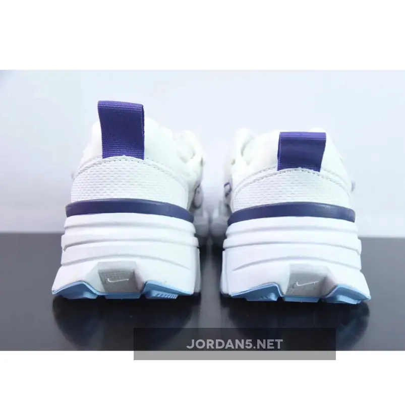 Nike WMNS Runtekk White Purple Nike WMNS Runtekk White Purple