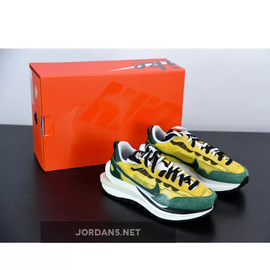 Sacai x Nike Pegasus VaporFly SP Black Yellow Green