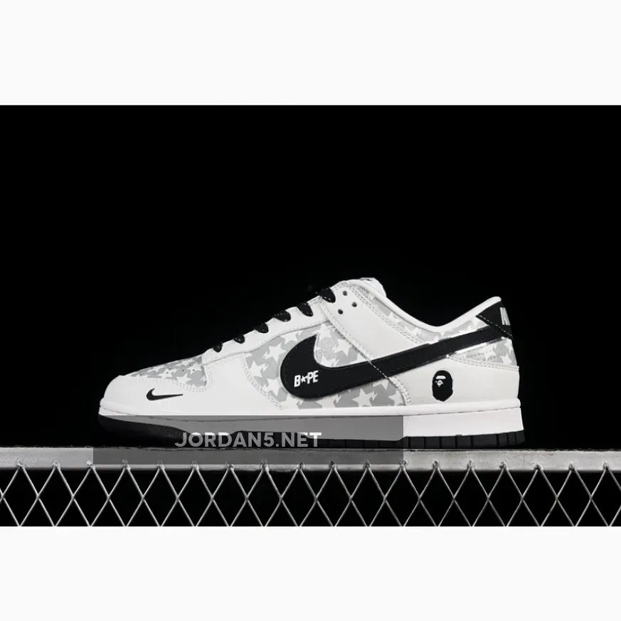 SB DUNK LOW BAPE WHITE/GREY/BLACK