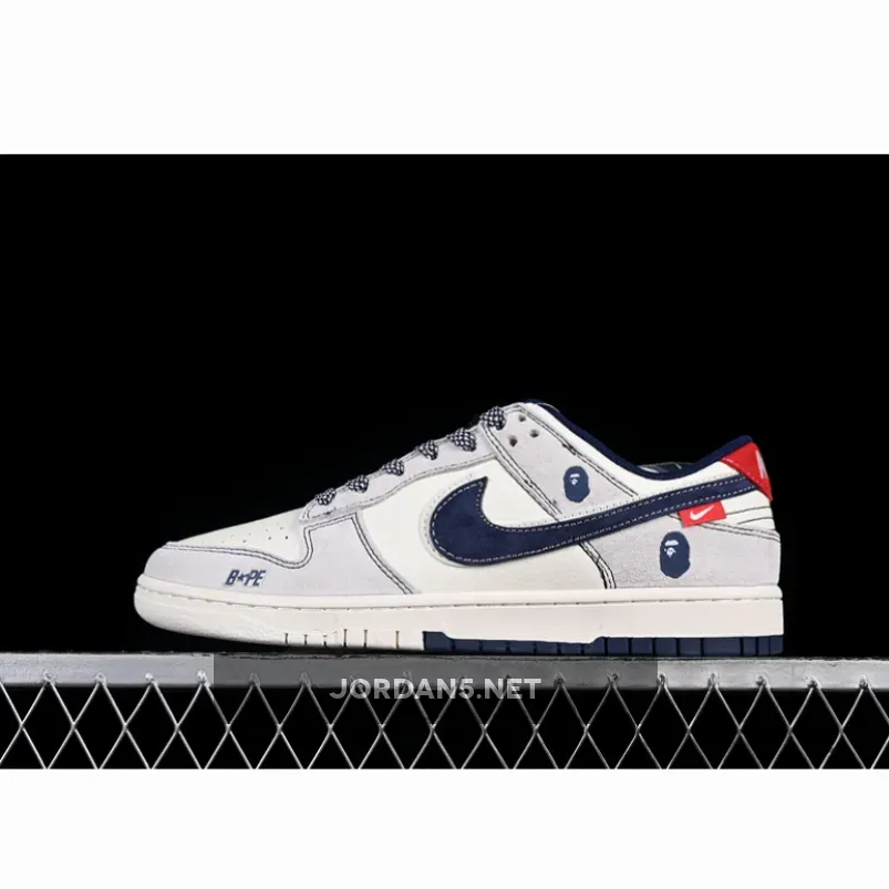 SB DUNK LOW BAPE WHITE/GREY/BLUE/RED