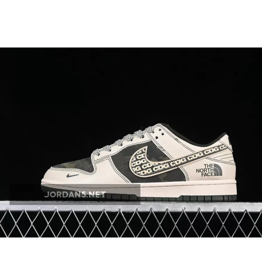 SB DUNK LOW CDG BEIGE/GREEN