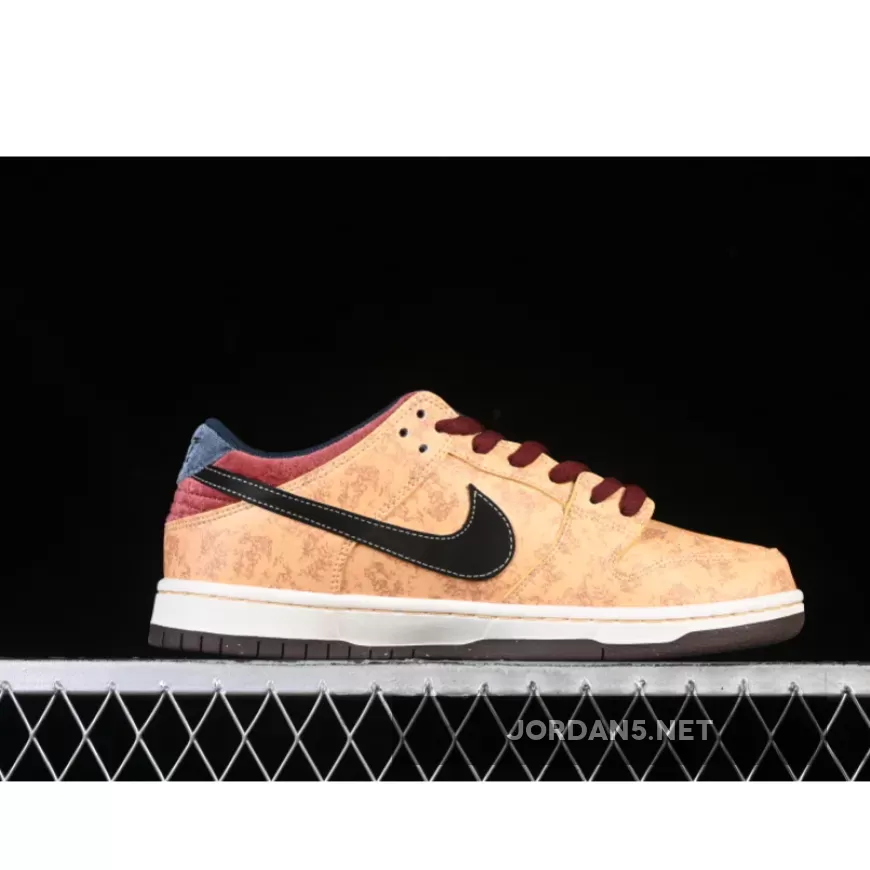 SB DUNK LOW CITY OF CINEMA BLACK/RED/BROWN