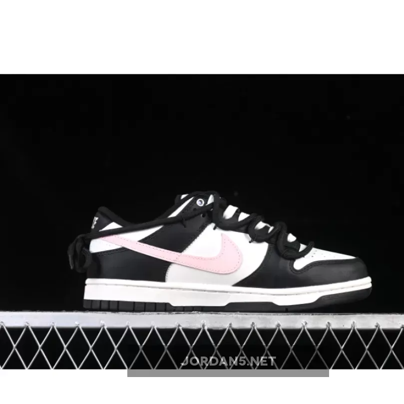 SB DUNK LOW JUST DO IT WHITE/BLACK/PINK