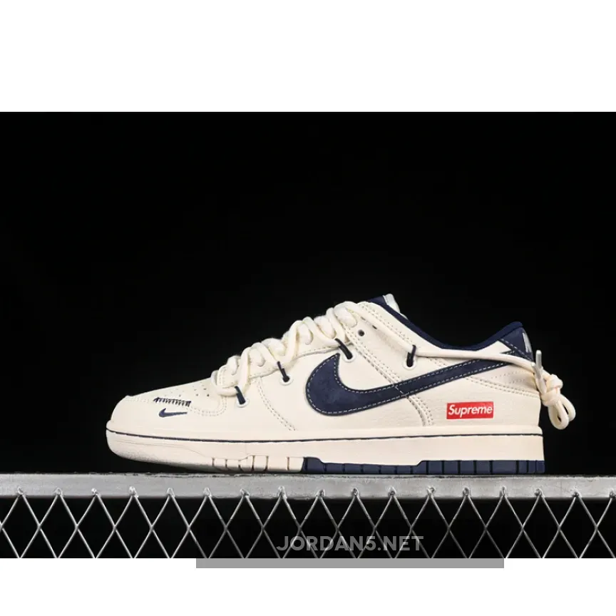 SB DUNK LOW SUP OFF WHITE/BLUE
