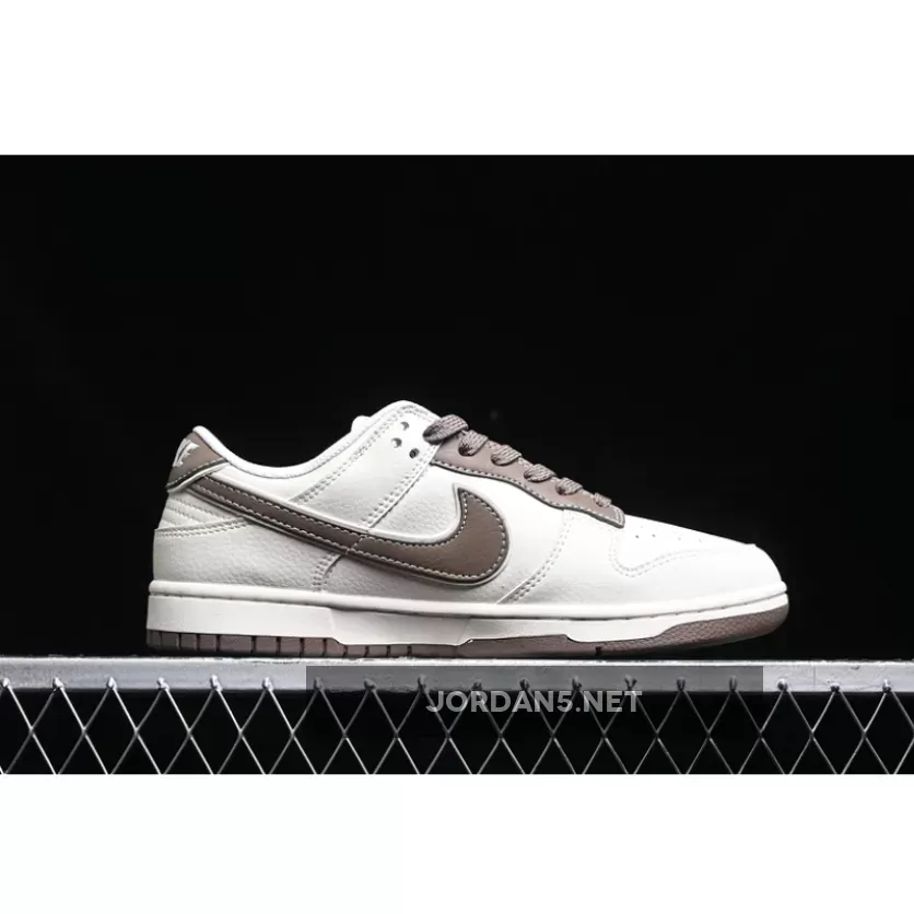 SB DUNK LOW SUP OFF WHITE/BROWN
