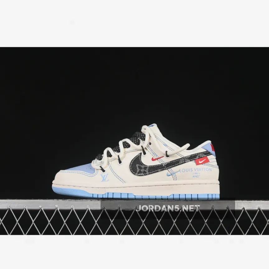 SB DUNK LOW SUP OFF WHITE/GREY/BLACK/BLUE