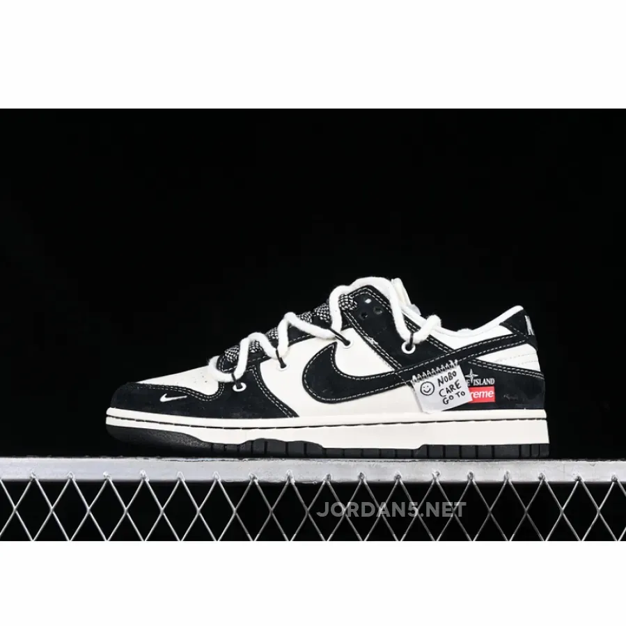 SB DUNK LOW SUPREME WHITE/BLACK