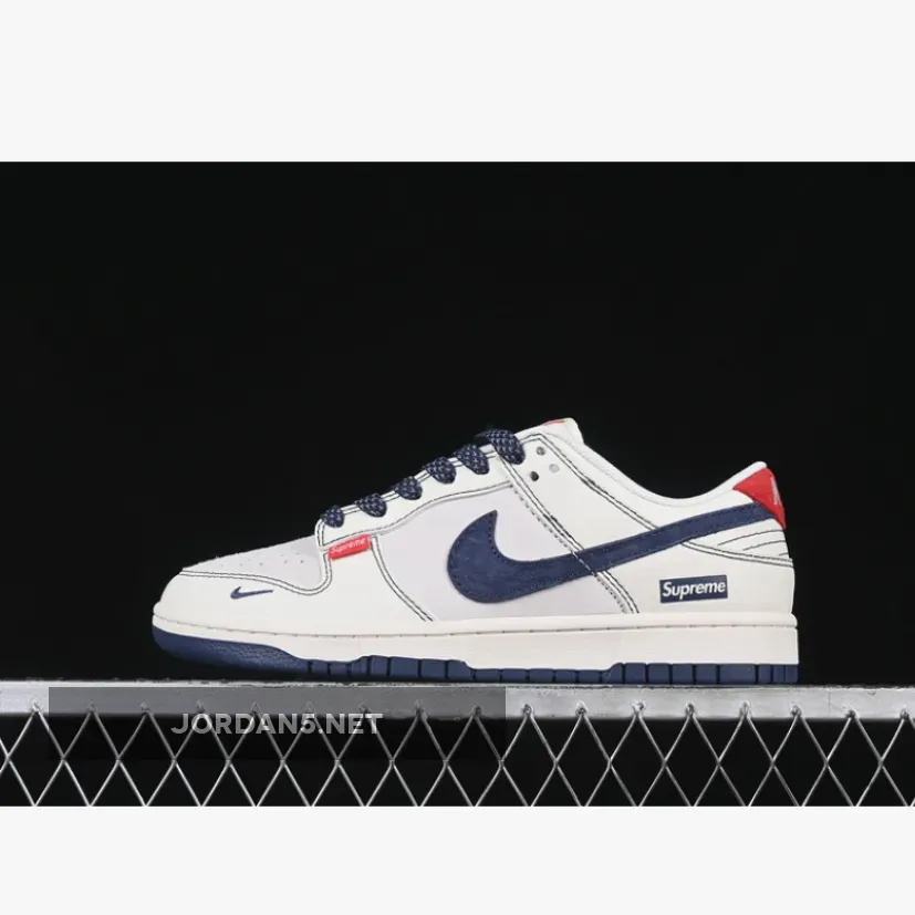 SB DUNK LOW SUPREME WHITE/BLUE/RED