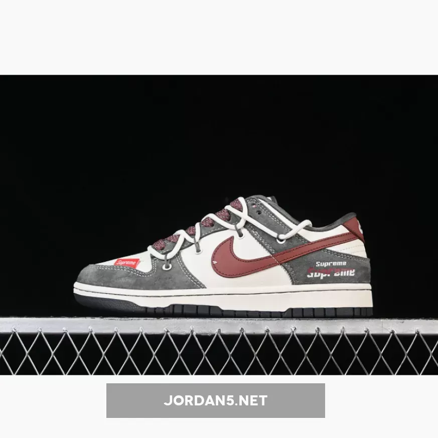 SB DUNK LOW SUPREME WHITE/GREEN/BROWN