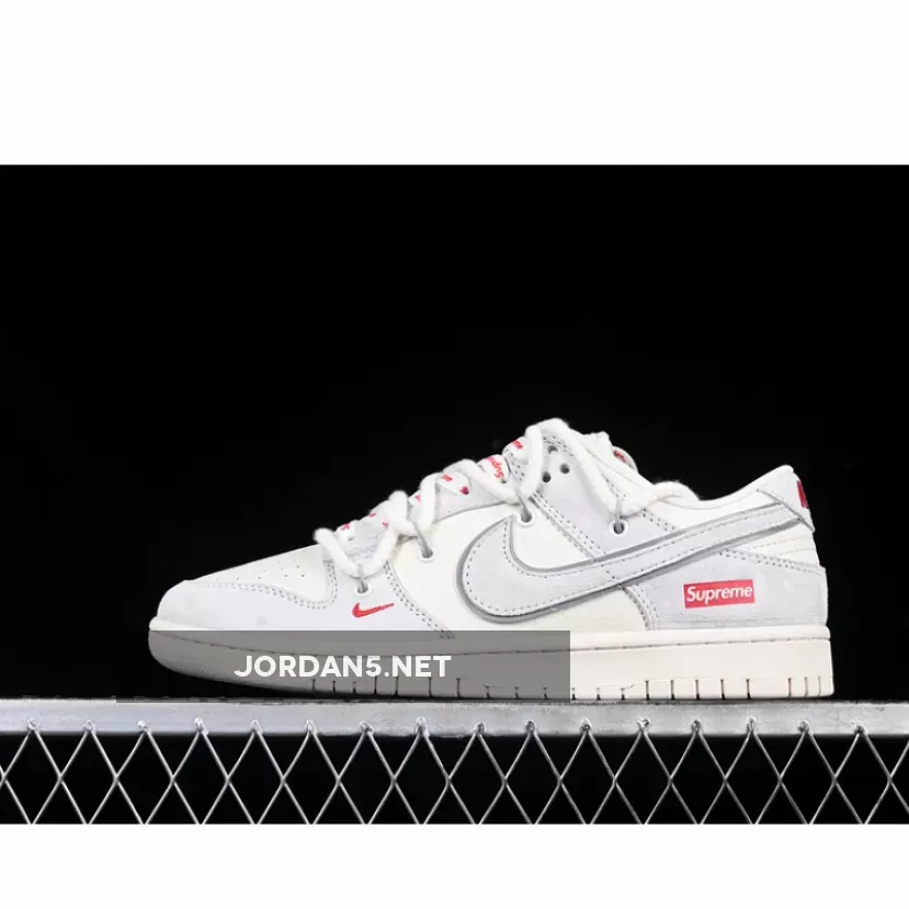 SB DUNK LOW SUPREME WHITE/GREY/RED
