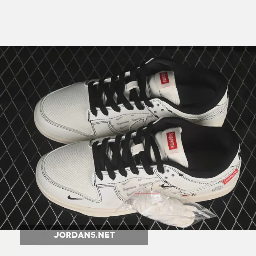 SB DUNK LOW WHITE/BLACK/BEIGE