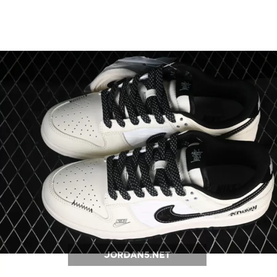 SB DUNK LOW WHITE/BLACK/BEIGE