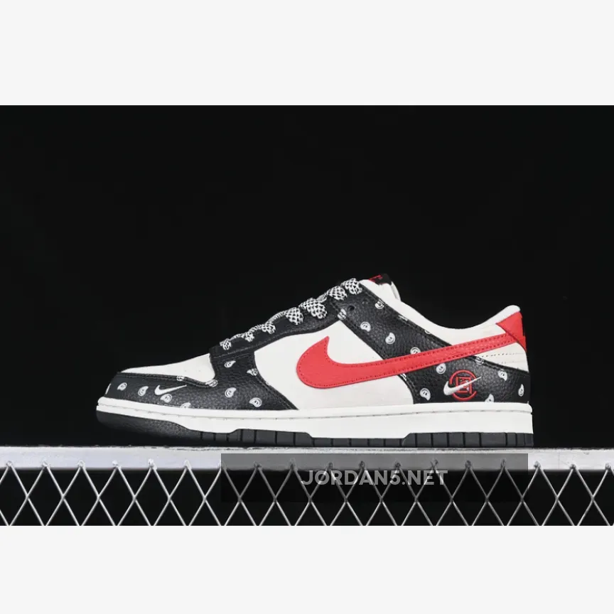 SB DUNK LOW WHITE/BLACK/RED/GREY