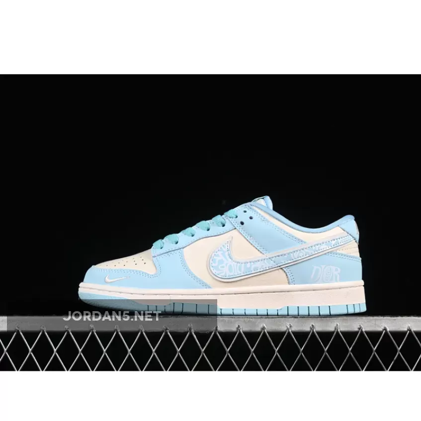SB DUNK LOW WHITE/BLUE