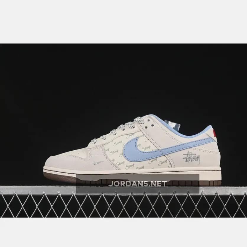 SB DUNK LOW WHITE/BLUE/GREY