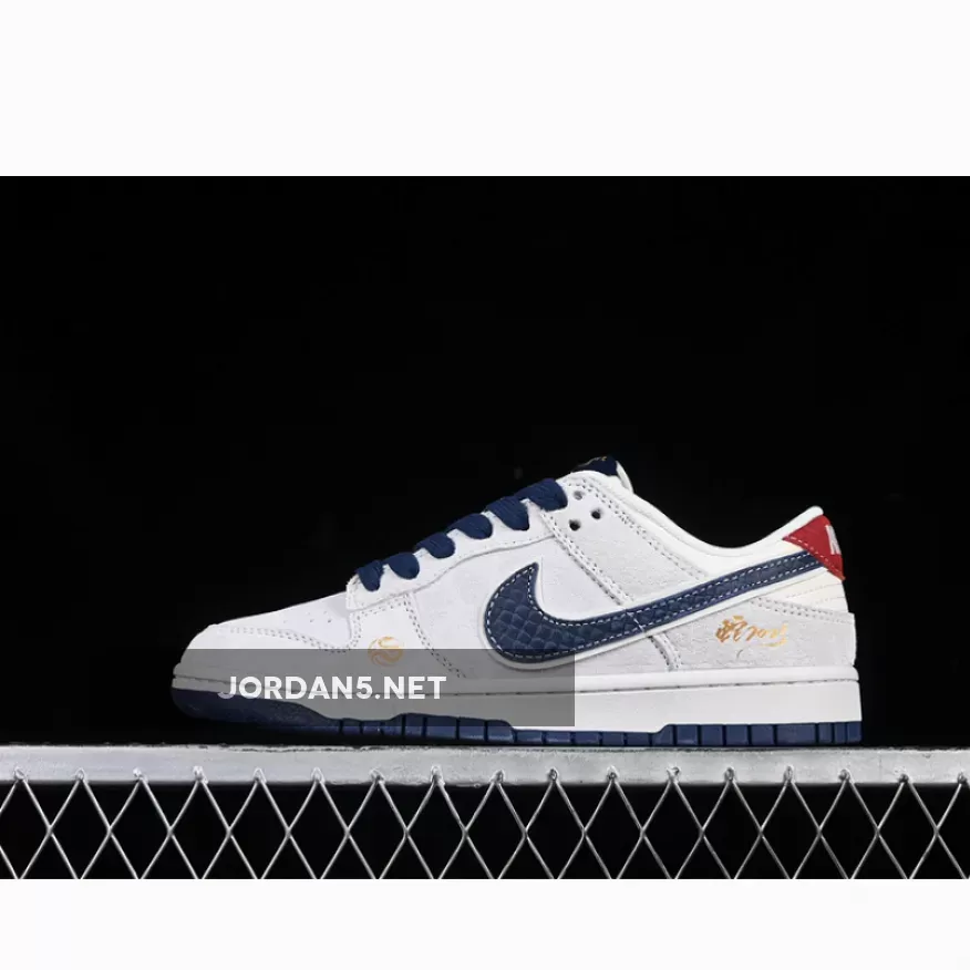 SB DUNK LOW WHITE/BLUE/RED
