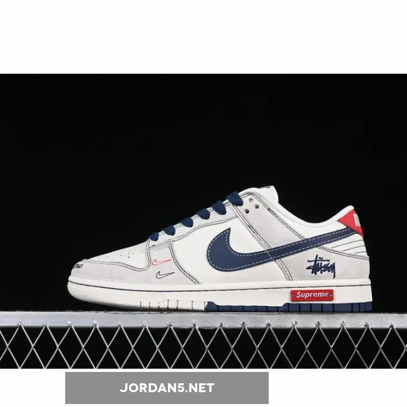 SB DUNK LOW WHITE/BLUE/RED/GREY